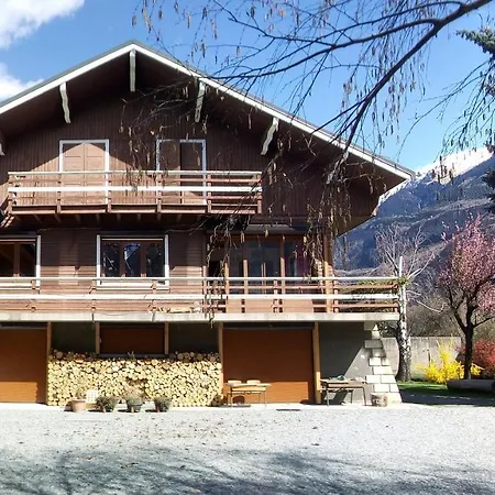 Bed & Breakfast Les Cols - Avec Terrasse & Jardin - Proche De La Nouvelle Gare *